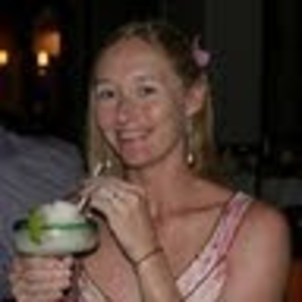 Meet your Posher, Laura